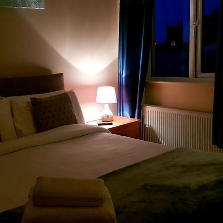 The Auld Triangle Bed and Breakfast Loughrea Exteriör bild
