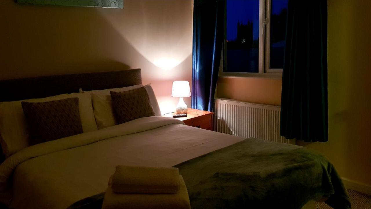 The Auld Triangle Bed and Breakfast Loughrea Exteriör bild