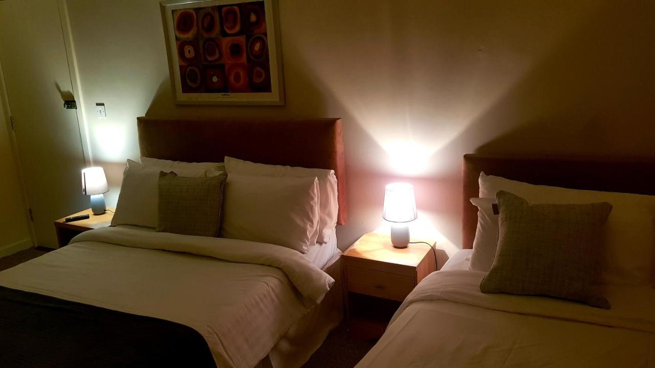 The Auld Triangle Bed and Breakfast Loughrea Exteriör bild