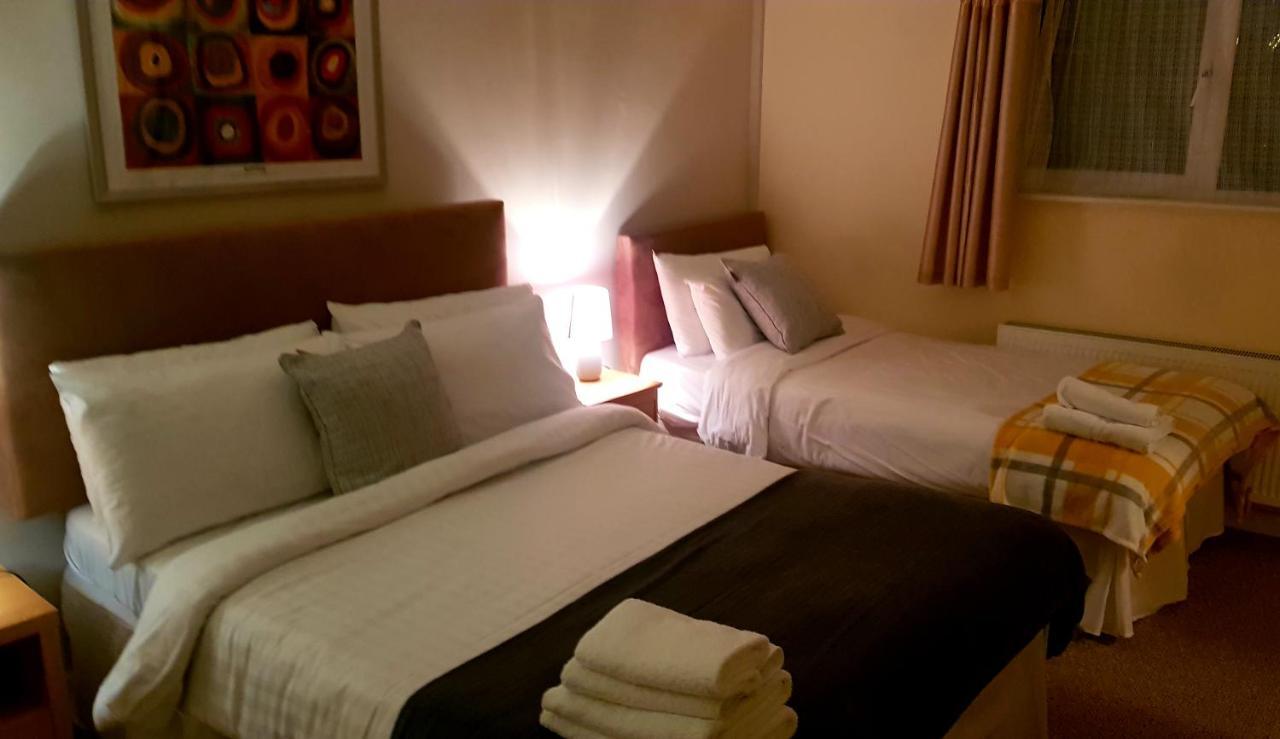 The Auld Triangle Bed and Breakfast Loughrea Exteriör bild